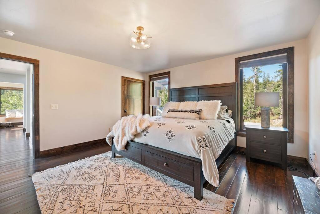 Altitude Adjustment- Panoramic Views, Sleeps 12 Villa Lead Exterior photo
