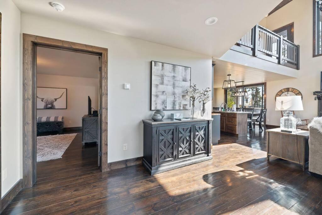 Altitude Adjustment- Panoramic Views, Sleeps 12 Villa Lead Exterior photo