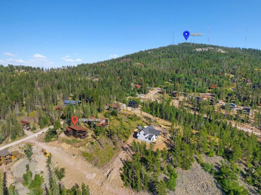 Altitude Adjustment- Panoramic Views, Sleeps 12 Villa Lead Exterior photo